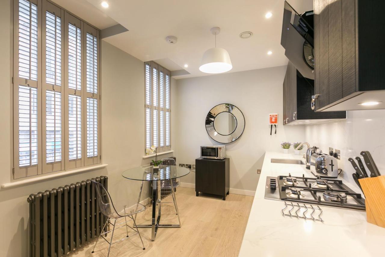 Urban Chic - Wellington Apartment Лондон Екстериор снимка