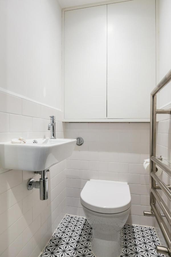 Urban Chic - Wellington Apartment Лондон Екстериор снимка