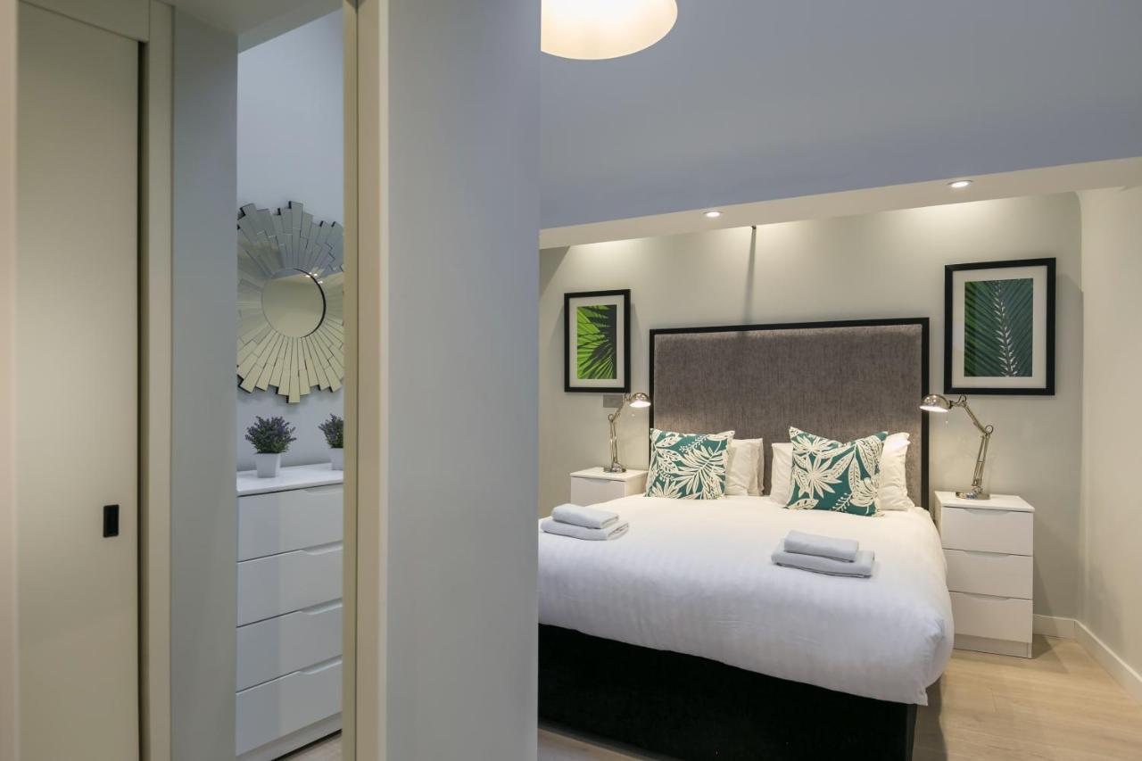 Urban Chic - Wellington Apartment Лондон Екстериор снимка